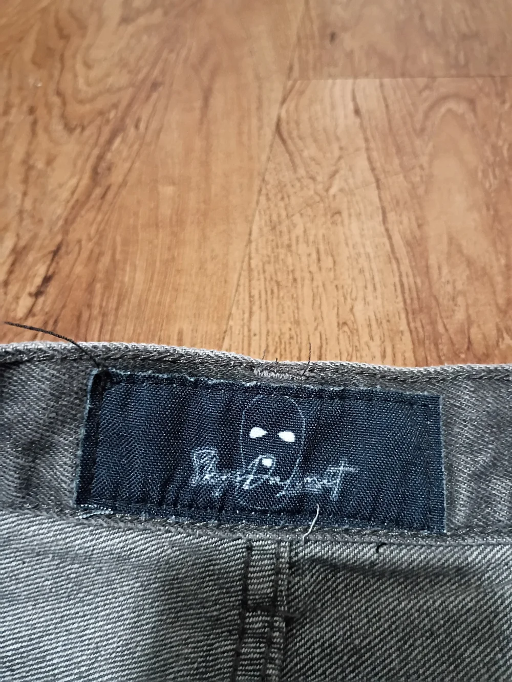 Men's Relaxed Black Graphic Jeans